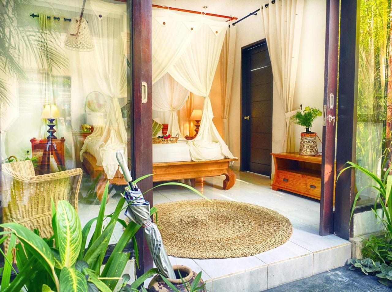 Garden Villas Seminyak Exterior foto